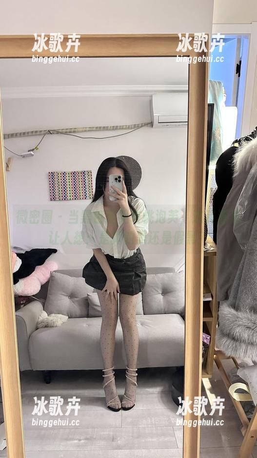 玫桃泡芙 微密圈 - 当黑色遇见玫桃泡芙,这资源真让人想:是真的黑还是假黑?