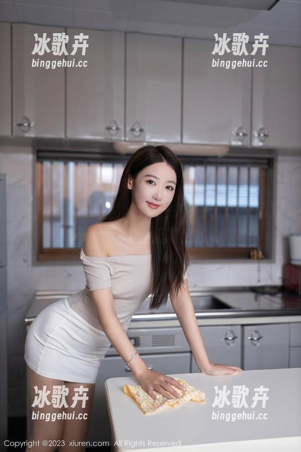 秀人网 - 原图福利,一对安然Maleah双人出奇配合,悄悄流露出点小暧昧。 秀人网 - 原图福利,一对安然Maleah双人出奇配合,悄悄流露出点小暧昧。