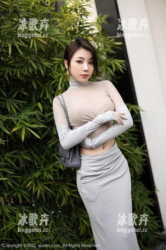 秀人网 - 哈哈，小逗逗这次的高清图包，剧情也太有趣了吧！