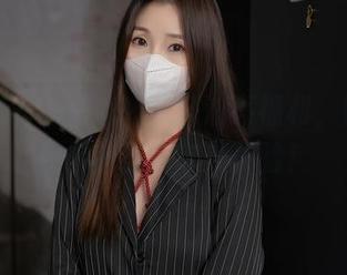 秀人网 – 悠悠YOYO携油亮福利，图片提升你的日常审美体验！