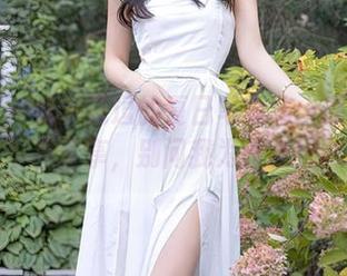 秀人网 – 是小逗逗的夏日写真集：懒洋洋和你分享，别问我为啥哈！
