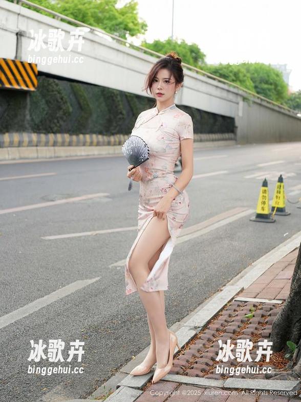 秀人网 - 看!沐子熙V更新美图,夏天就该是这种大肆挥洒色彩的状态,烦恼自离场! 秀人网 - 看!沐子熙V更新美图,夏天就该是这种大肆挥洒色彩的状态,烦恼自离场!