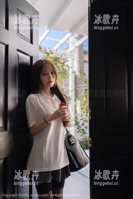 秀人网 - 挑剔的校园风,蛋蛋宝的定制校服图集带你玩转个性! 秀人网 - 挑剔的校园风,蛋蛋宝的定制校服图集带你玩转个性!