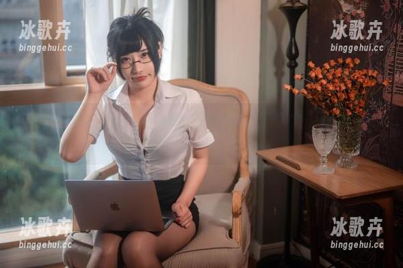 糖果果Candy红花写真集：资源开抢前，先来个“口水收集站”！