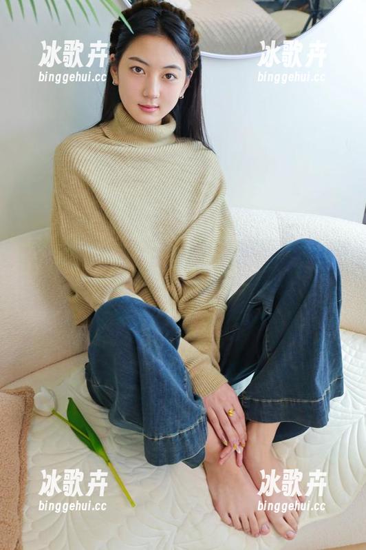 绮梦摄影 - 木木的新篇：校服作品的更新，心坑不平的快乐！