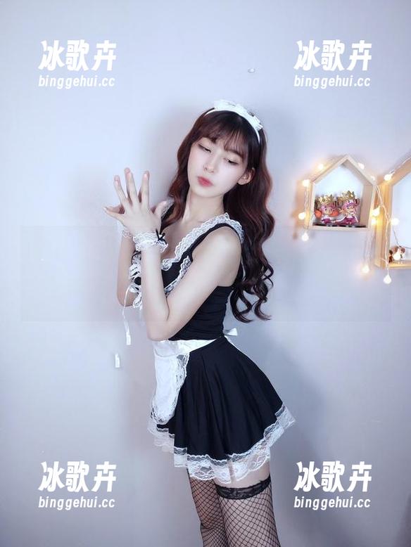 微密圈 - 精选里的羊小雪juvia:她的瑜伽练得这么好,我可能得加入赶紧补课了。 微密圈 - 精选里的羊小雪juvia:她的瑜伽练得这么好,我可能得加入赶紧补课了。