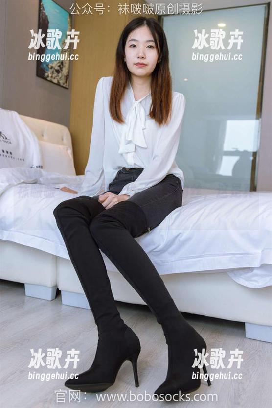 袜啵啵 - 合集里的稚予珠光肉丝,这是真爱还是噱头? 袜啵啵 - 合集里的稚予珠光肉丝,这是真爱还是噱头?