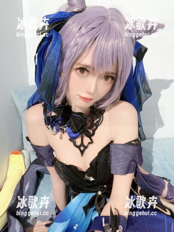 看，趴趴捣蛋陌和服里的恰恰灵动壁纸