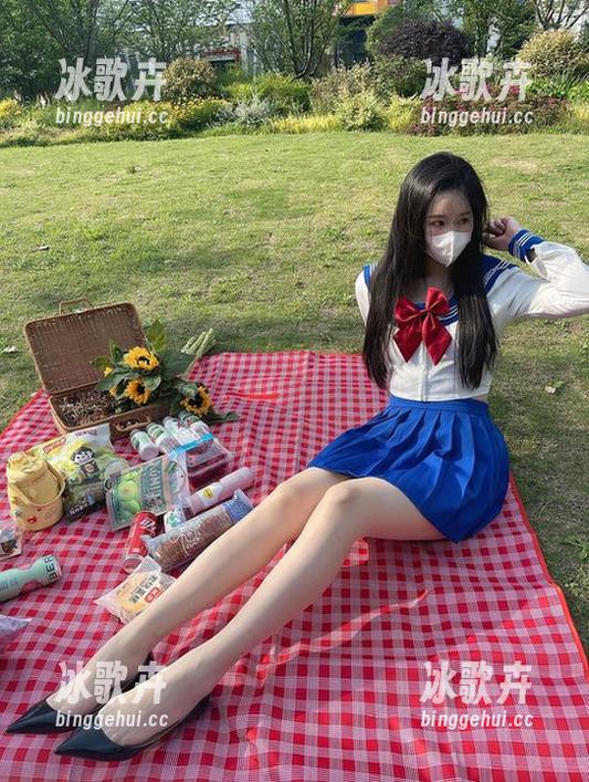 微密圈 - 软妹小九九再推福利,图包里的牛仔裤果然很有话说。 微密圈 - 软妹小九九再推福利,图包里的牛仔裤果然很有话说。