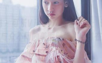 轰趴猫 – 可乐Vicky，天台女王：让你的手机与众不同的美图壁纸，随时在线！