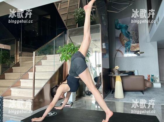 微密圈 - 一键下载金希儿的纯白图库,打造杀伤力十足的白色大片! 微密圈 - 一键下载金希儿的纯白图库,打造杀伤力十足的白色大片!