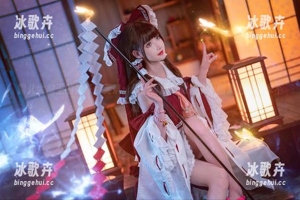 露儿大魔王的神奇伊芙琳:原图再现各式神情,图集上你根本不敢直视。 露儿大魔王的神奇伊芙琳:原图再现各式神情,图集上你根本不敢直视。